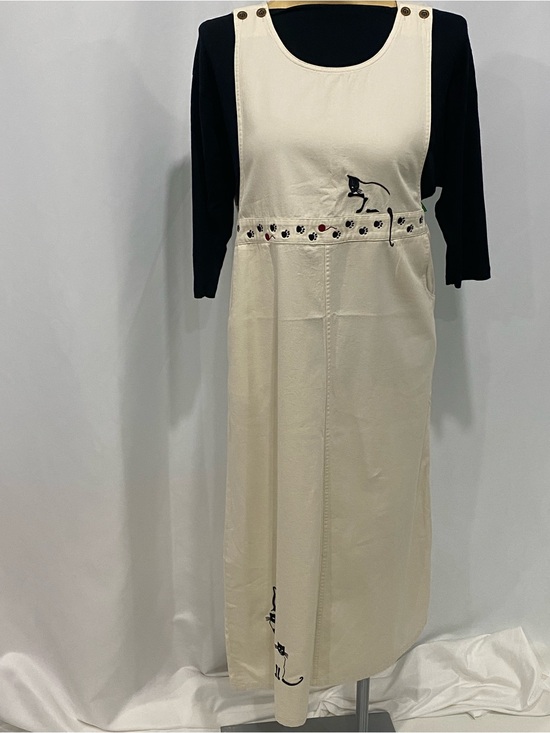 Christopher & Banks Dresses & Skirts - Christopher & Banks sleeveless jumper dress in ladies medium Cat design